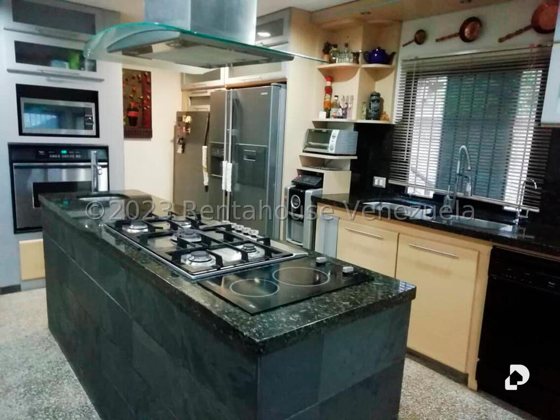 Casa en Karimao Country, Caracas – 16