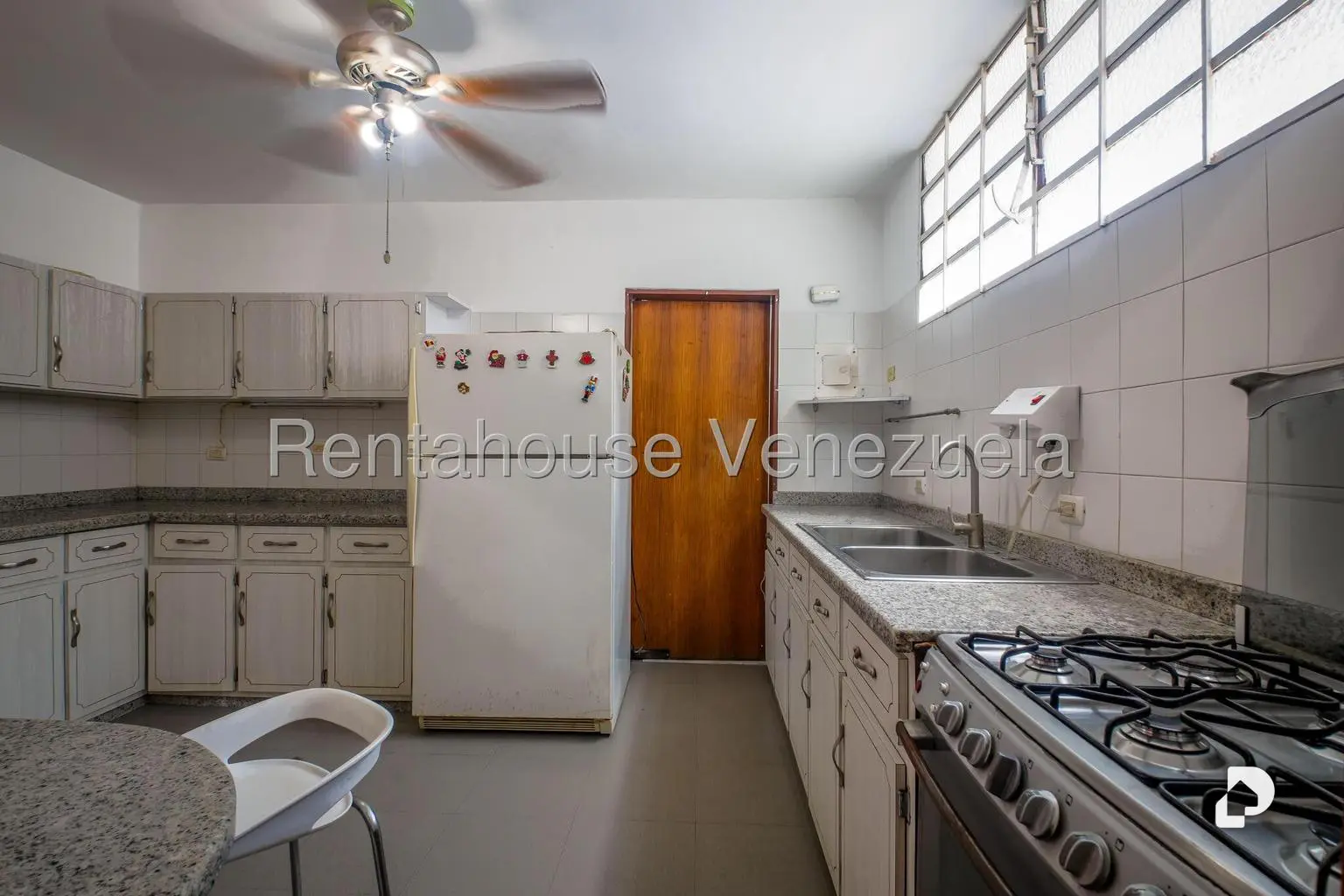 Casa en Santa Fe Norte, Caracas – 9