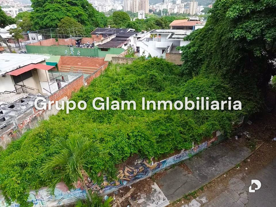 Terreno en Santa Mónica, Caracas – 2