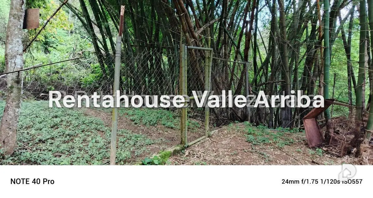 Terreno en Gavilan, Caracas – 11