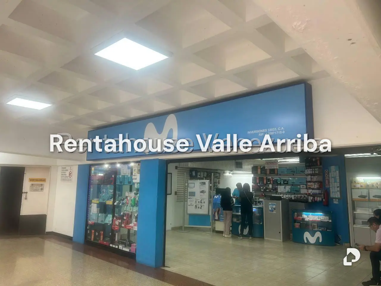 Local comercial en Los Palos Grandes, Caracas – 26