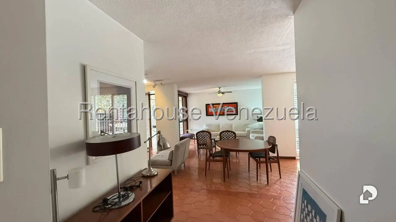 Apartamento en Santa Marta, Caracas – 2