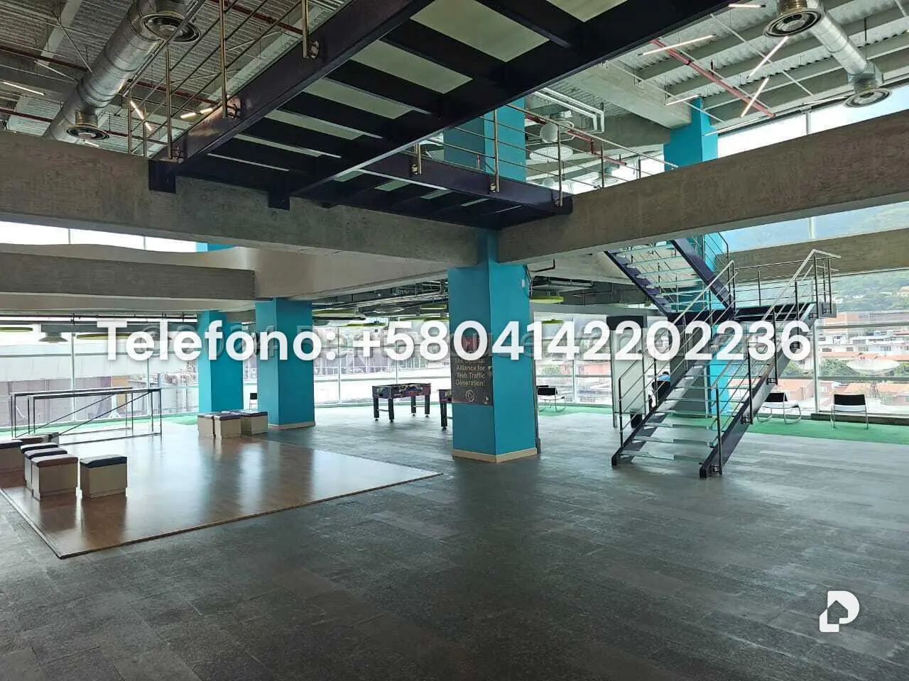 Oficina en La Urbina, Caracas – 30
