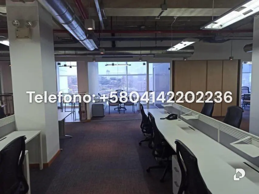 Oficina en La Urbina, Caracas – 3