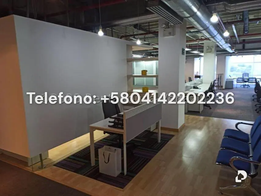 Oficina en La Urbina, Caracas – 10