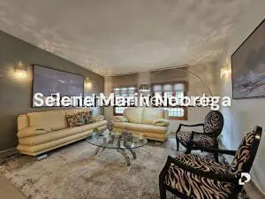 House in Cumbres de Curumo, Caracas – 28