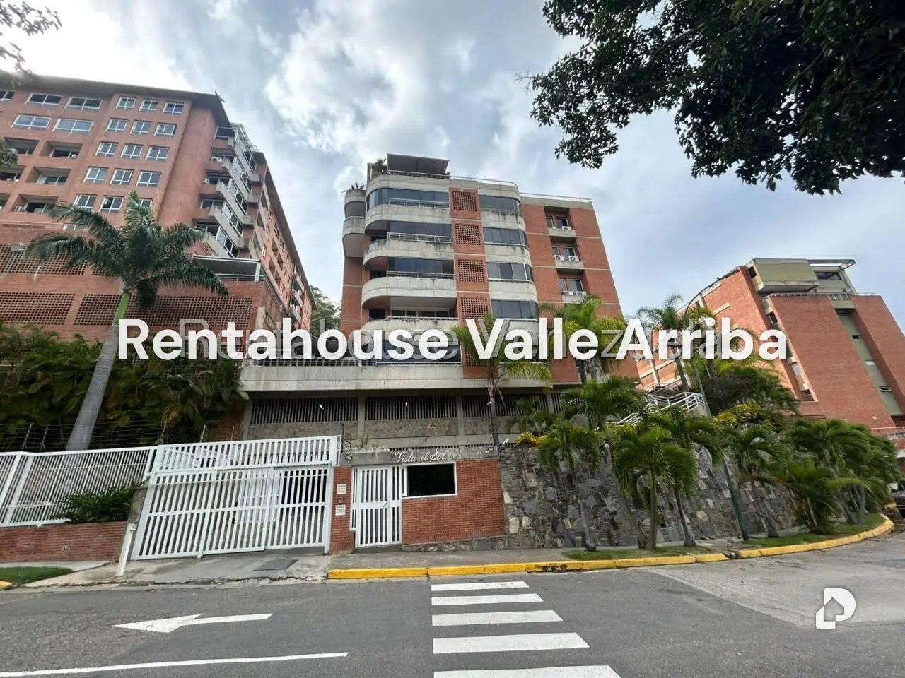 Apartamento en Lomas del Sol, Caracas – 1
