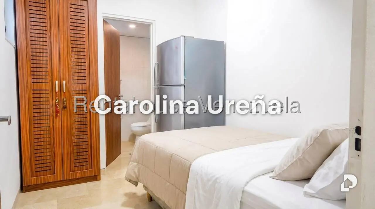 Apartamento en Las Mesetas de Santa Rosa de Lima, Caracas – 29