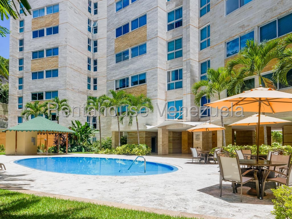 Apartamento en Las Mesetas de Santa Rosa de Lima, Caracas - 1