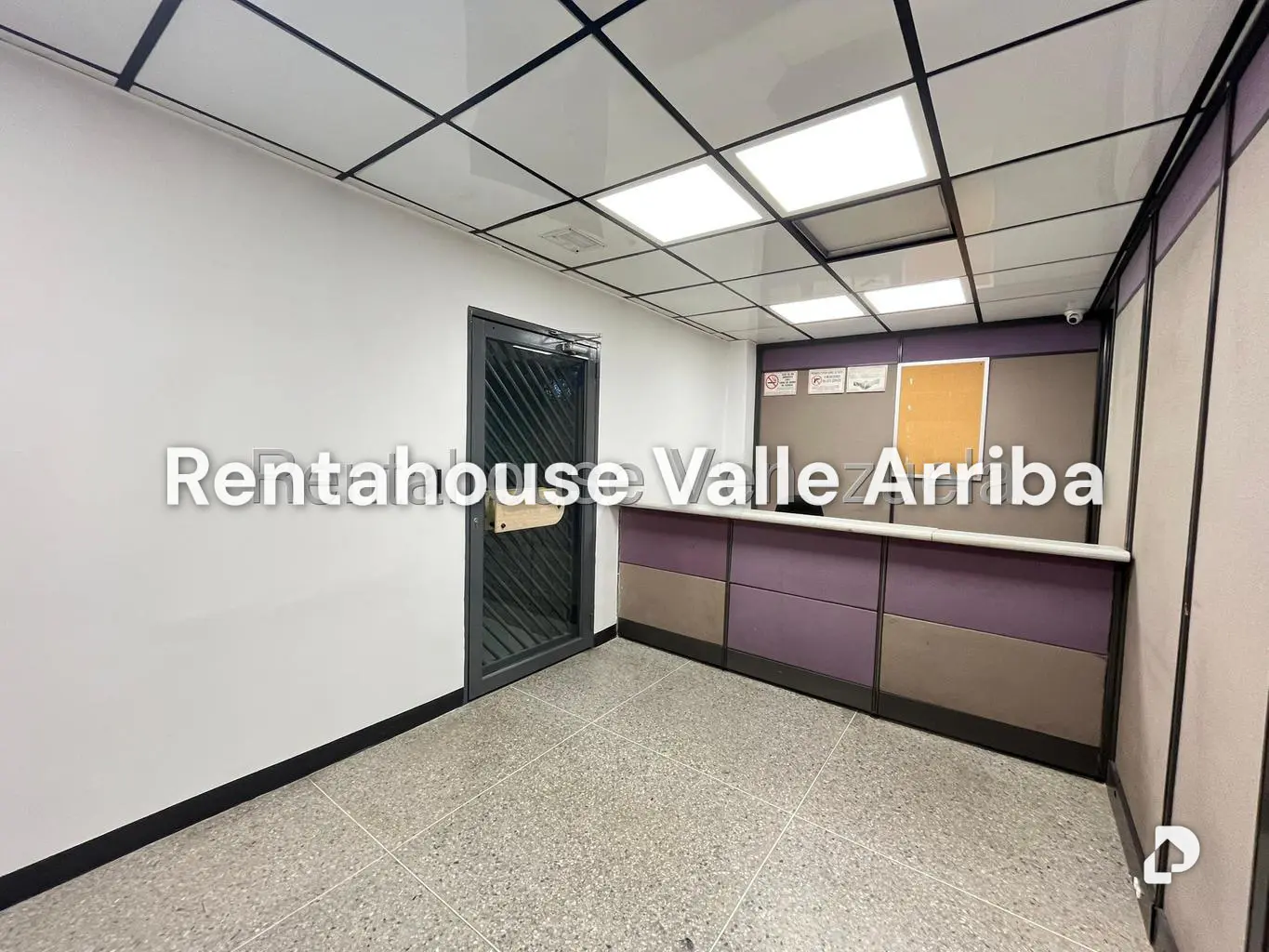 Local comercial en La Urbina, Caracas – 7
