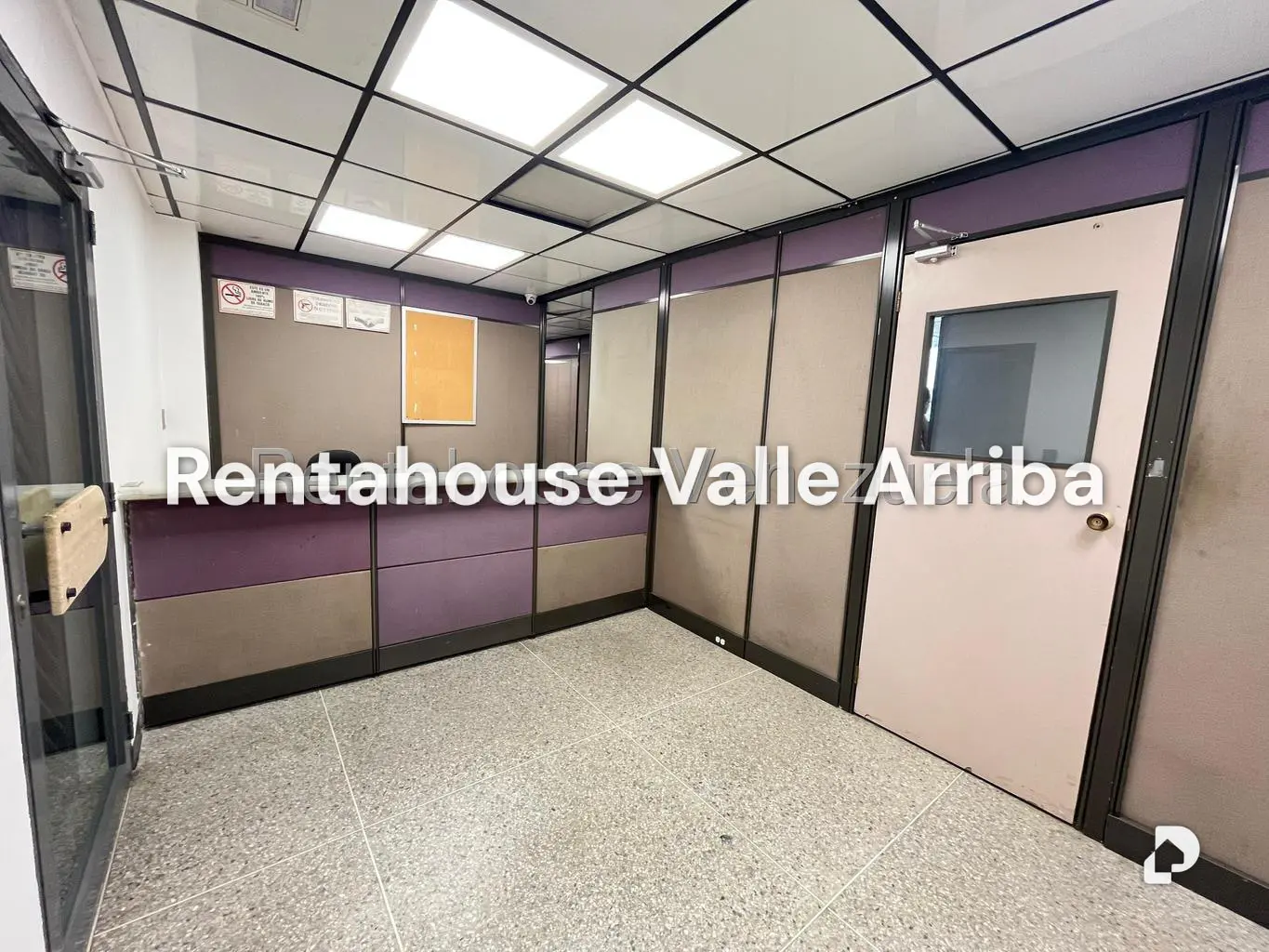 Local comercial en La Urbina, Caracas – 6