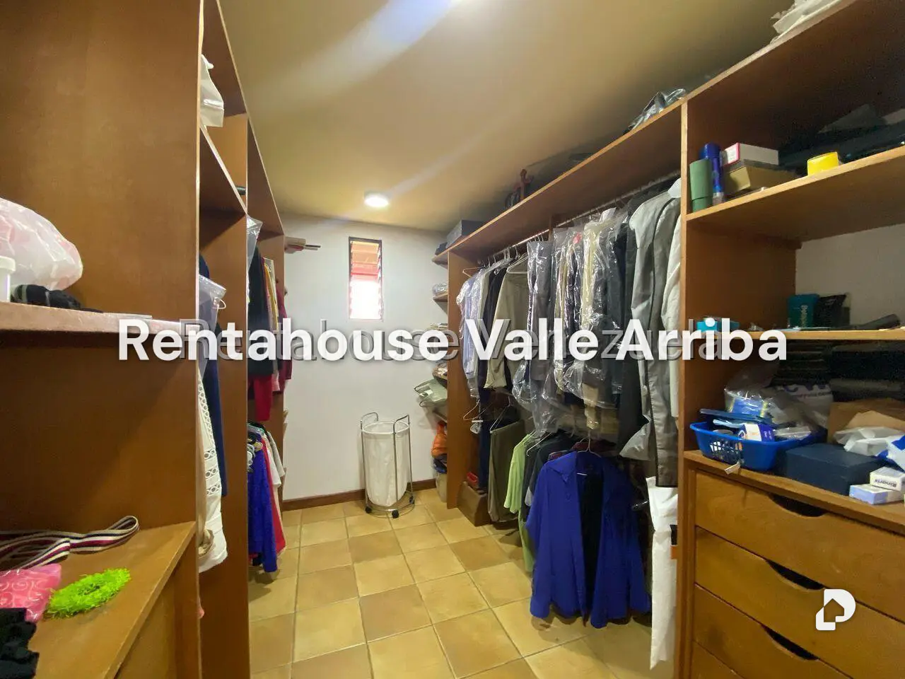 Casa en El Cuji, San Antonio de Los Altos – 25