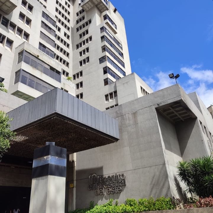 Oficina en Chacao, Caracas - 1