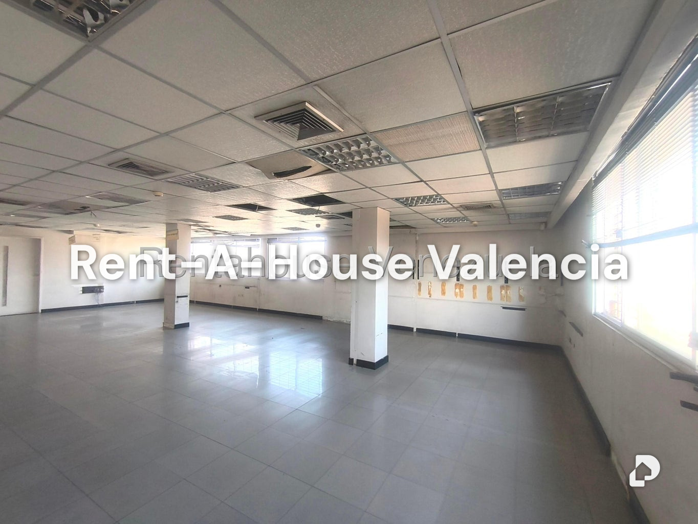 Local comercial en Flor Amarillo, Valencia – 20