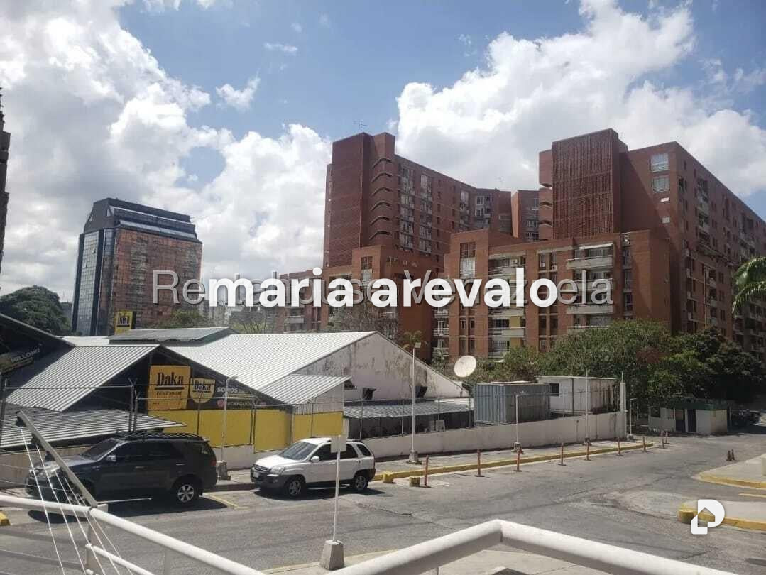 Apartamento en Boleíta Norte, Caracas – 23