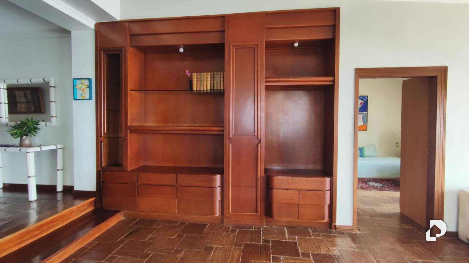 Casa en Avenida El Milagro, Maracaibo – 13