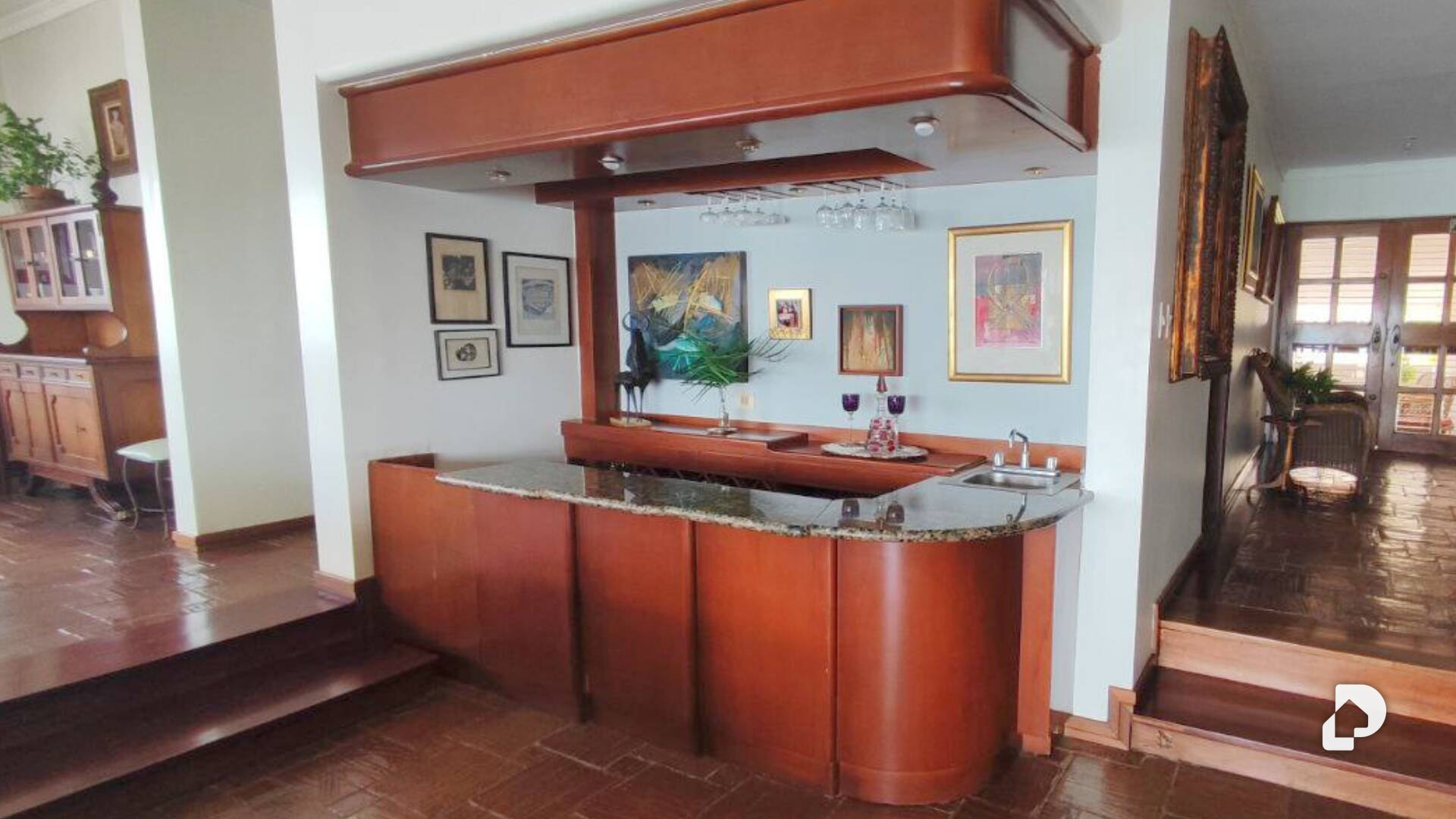Casa en Avenida El Milagro, Maracaibo – 12