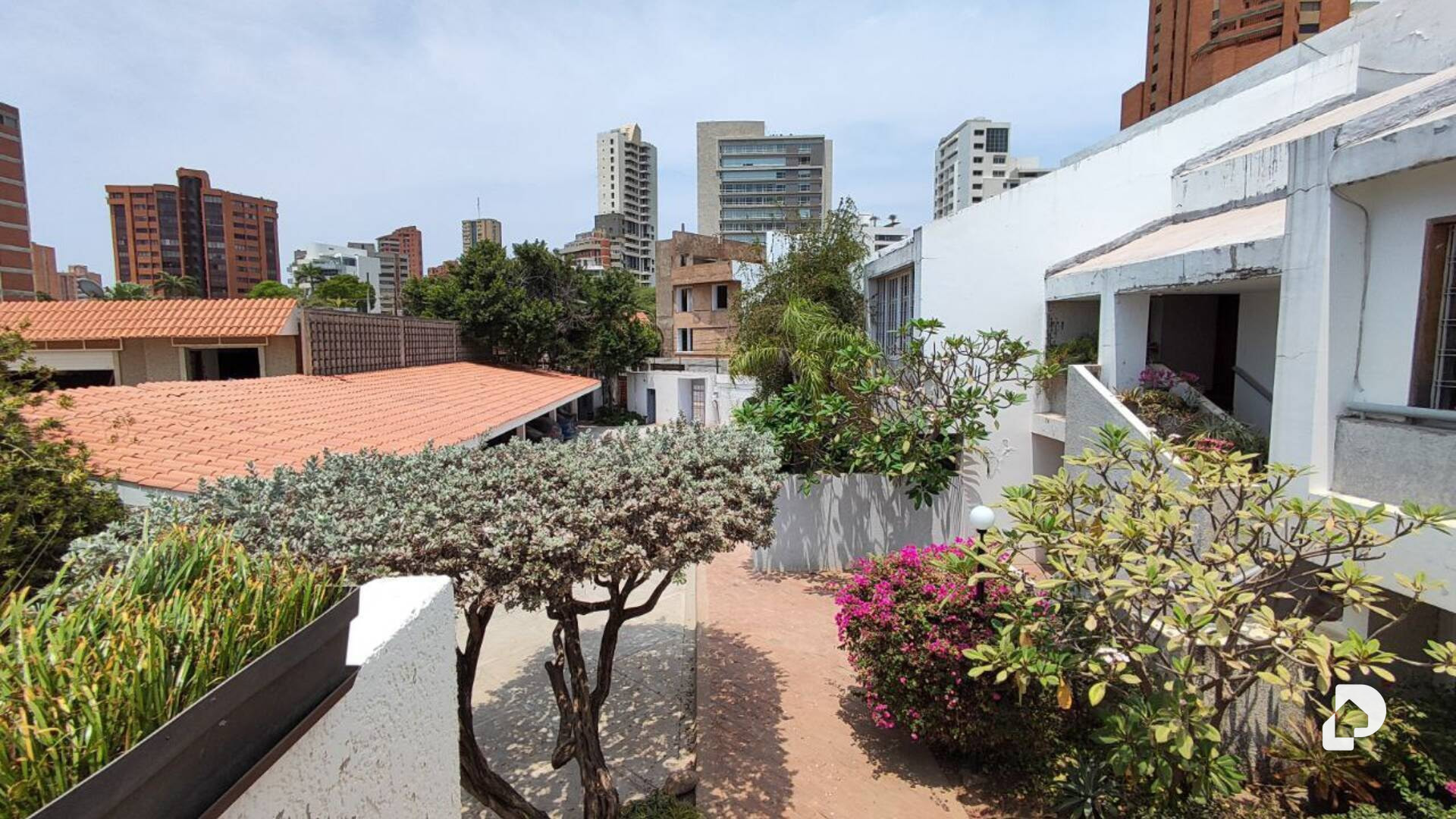 Casa en Avenida El Milagro, Maracaibo – 6