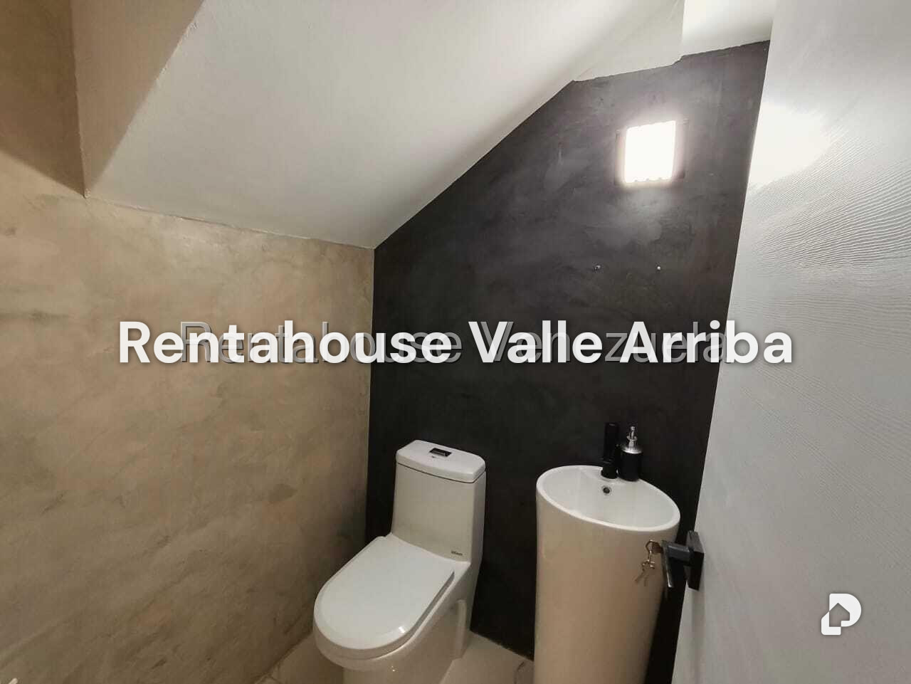 Apartamento en Las Esmeraldas, Caracas – 11