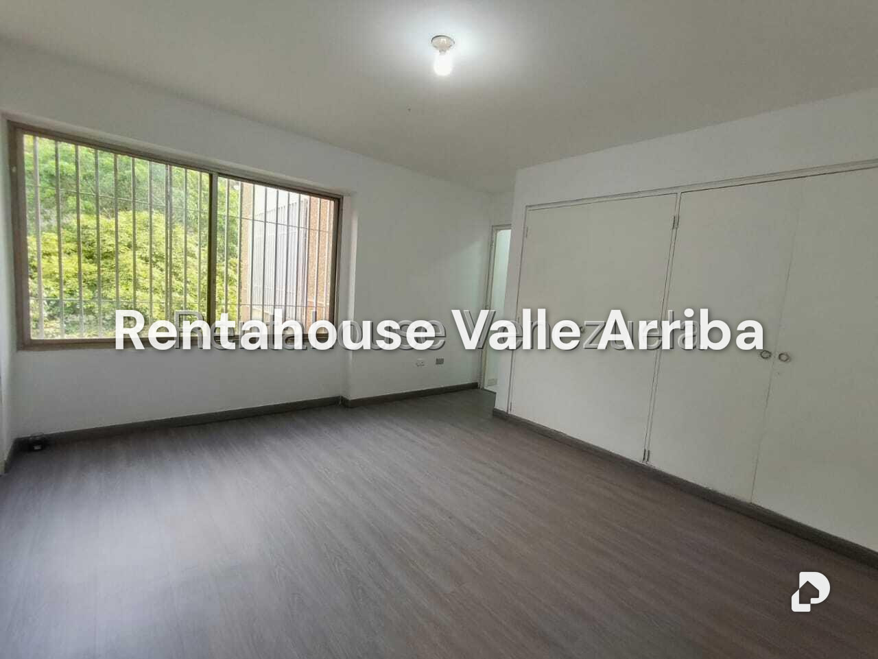 Apartamento en Las Esmeraldas, Caracas – 13