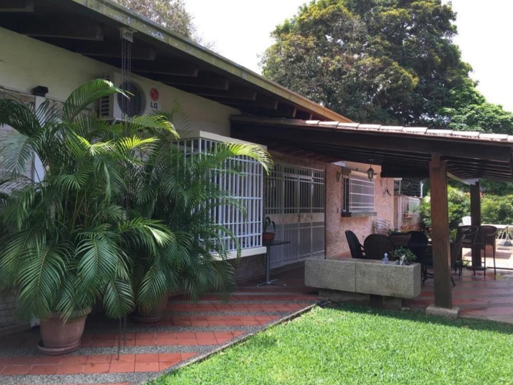 Casa en El Cafetal, Caracas - 1