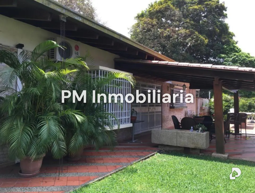 Casa en El Cafetal, Caracas – 1