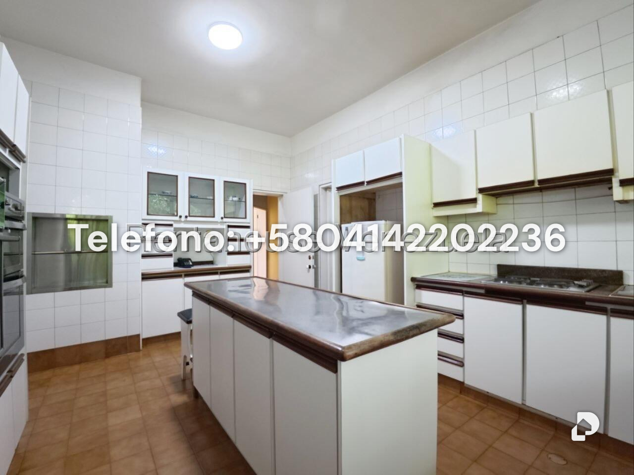 Casa en La Lagunita Country Club, Caracas