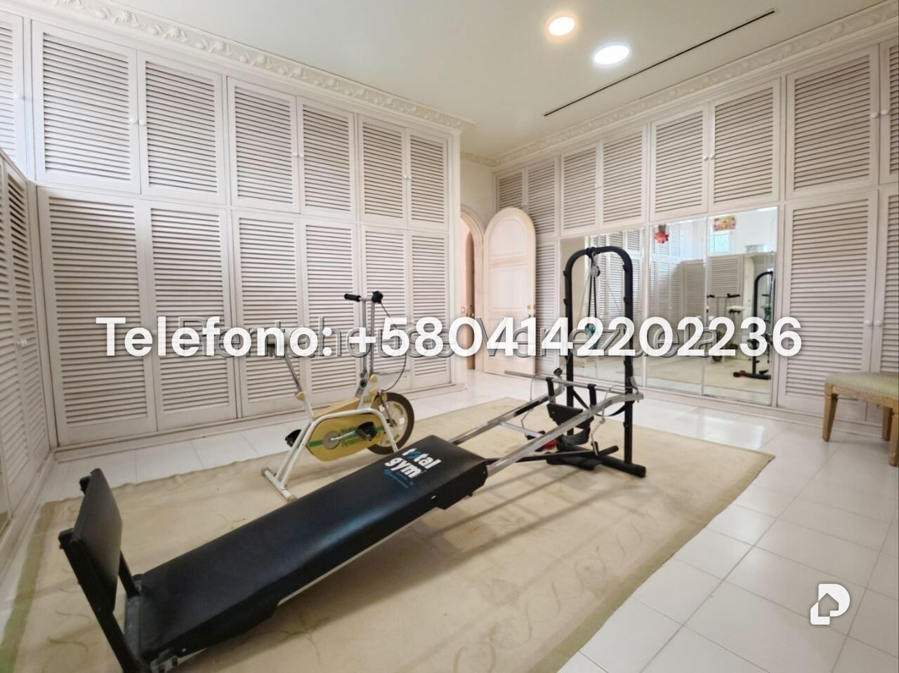 Casa en La Lagunita Country Club, Caracas