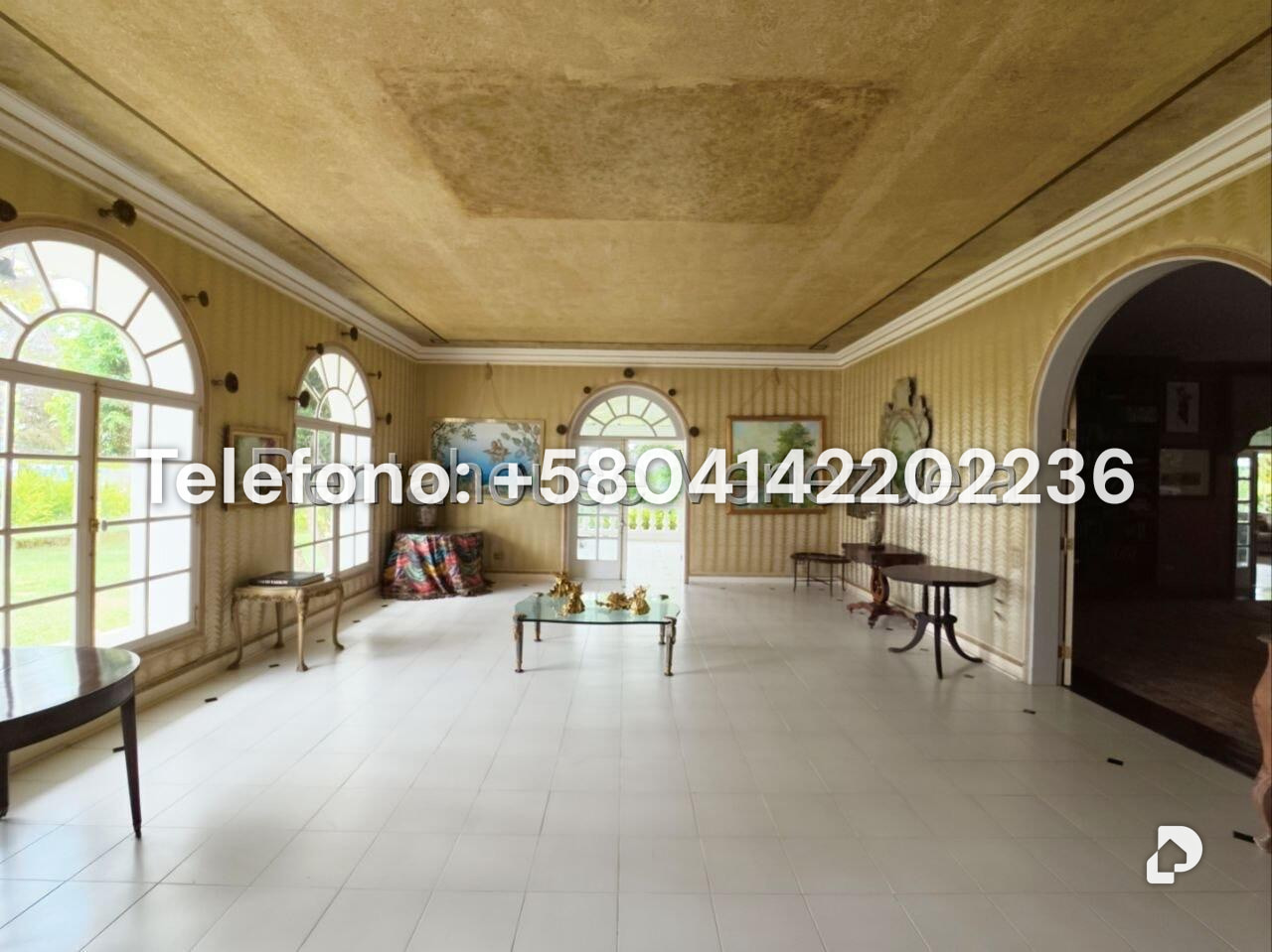 Casa en La Lagunita Country Club, Caracas