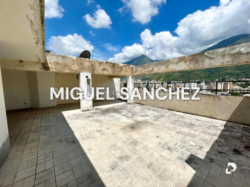 Apartamento en La Urbina, Caracas – 28