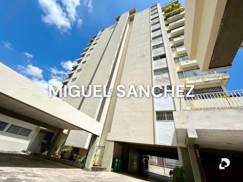 Apartamento en La Urbina, Caracas – 1