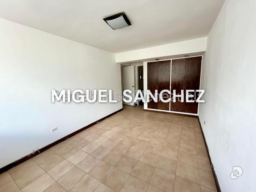 Apartamento en La Urbina, Caracas – 18