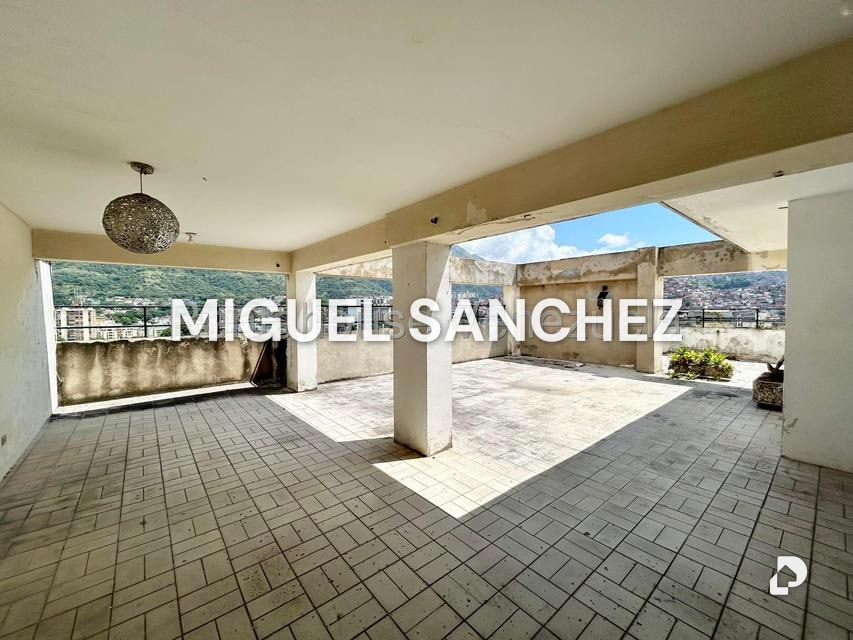 Apartamento en La Urbina, Caracas – 26