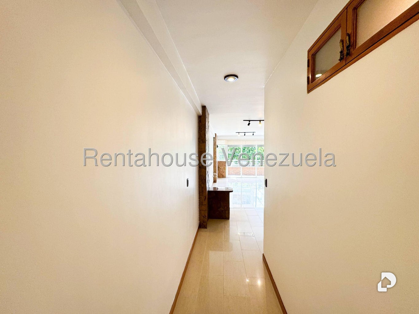 Apartamento en Los Naranjos de las Mercedes, Caracas – 3