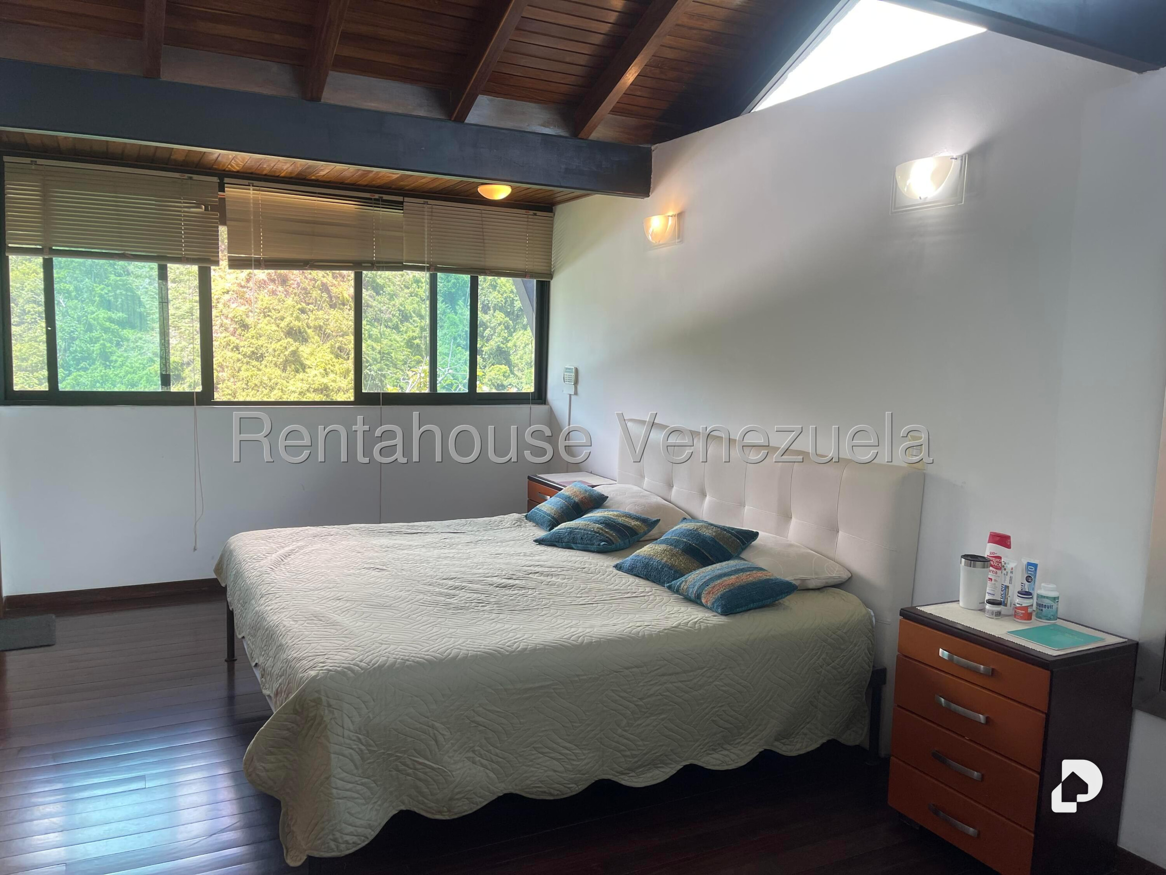 Casa en La Escondida, Caracas