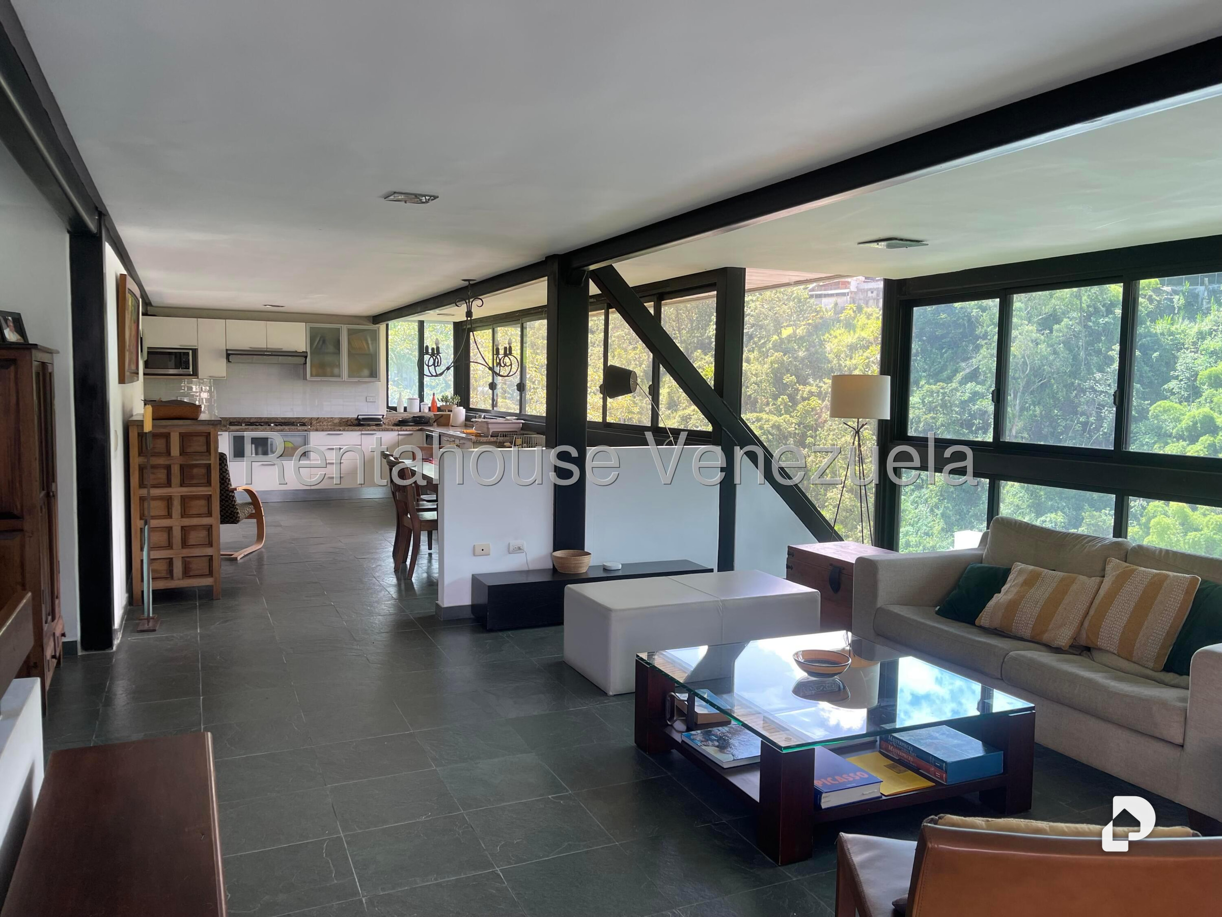 Casa en La Escondida, Caracas