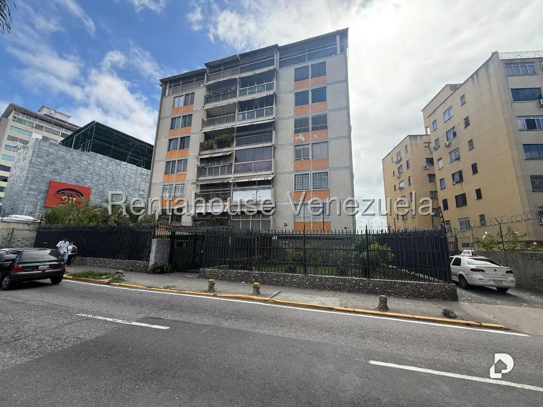 Apartamento en La California Norte, Caracas – 1