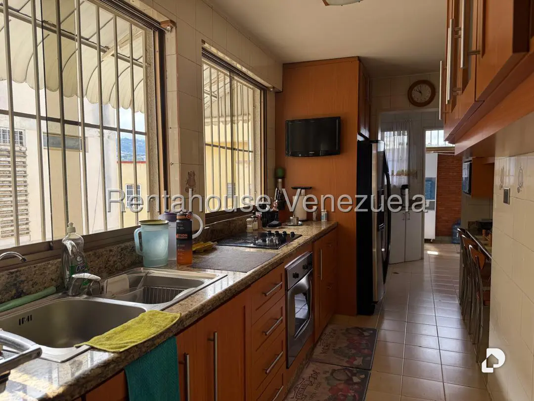 Apartamento en La California Norte, Caracas – 18