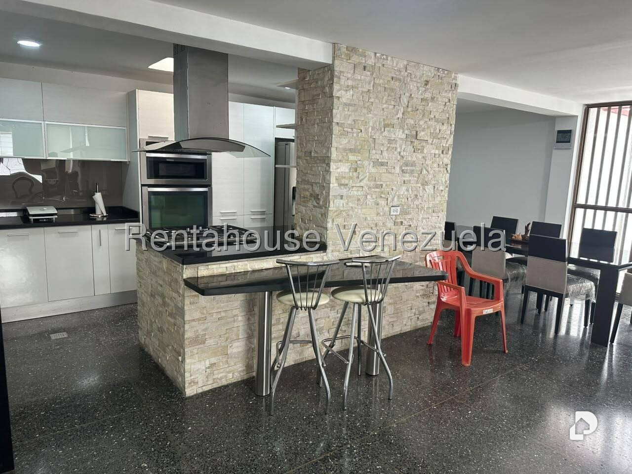 Casa en Alta Florida, Caracas – 11
