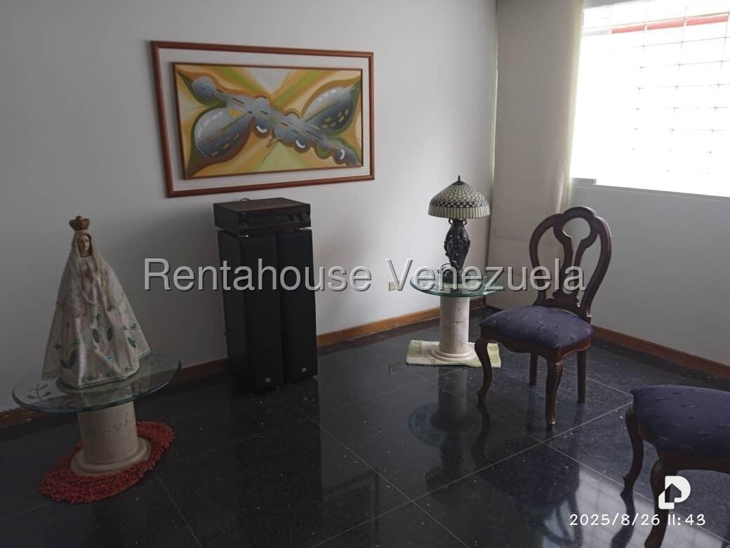Casa en Alta Florida, Caracas – 8