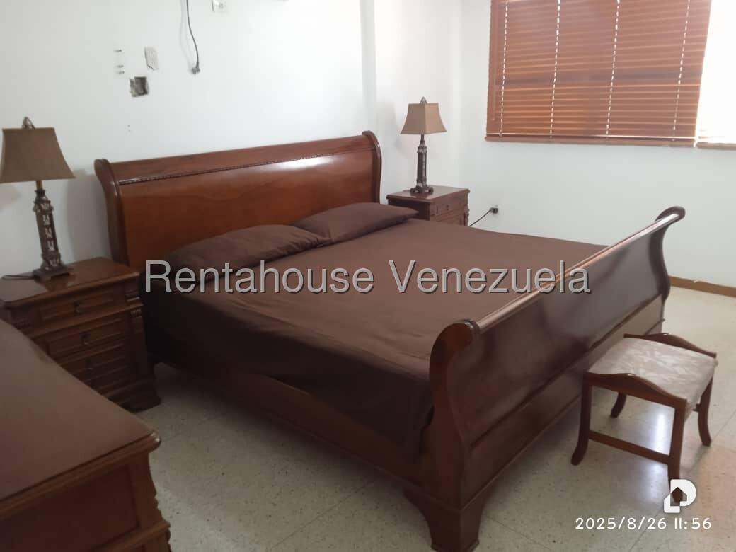 Casa en Alta Florida, Caracas – 20