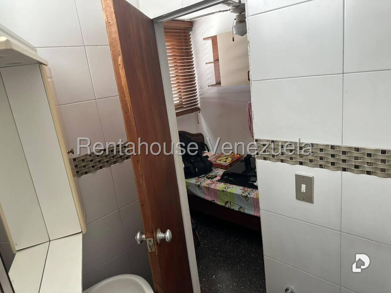 Casa en Alta Florida, Caracas – 17