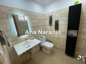 House in Prados del Este, Caracas – 28