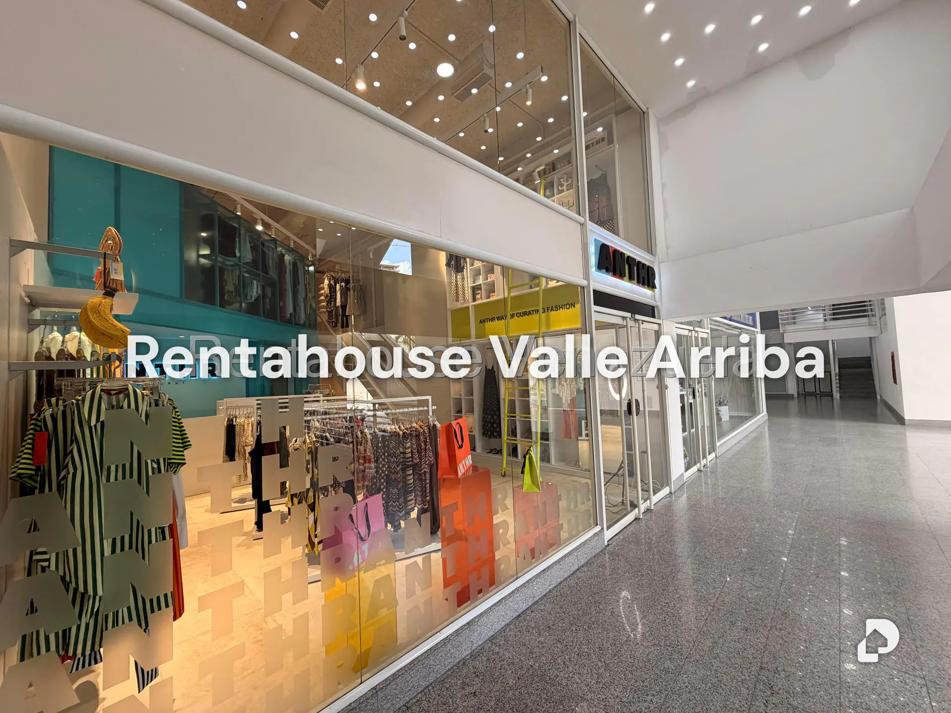 Local comercial en Las Mercedes, Caracas – 4