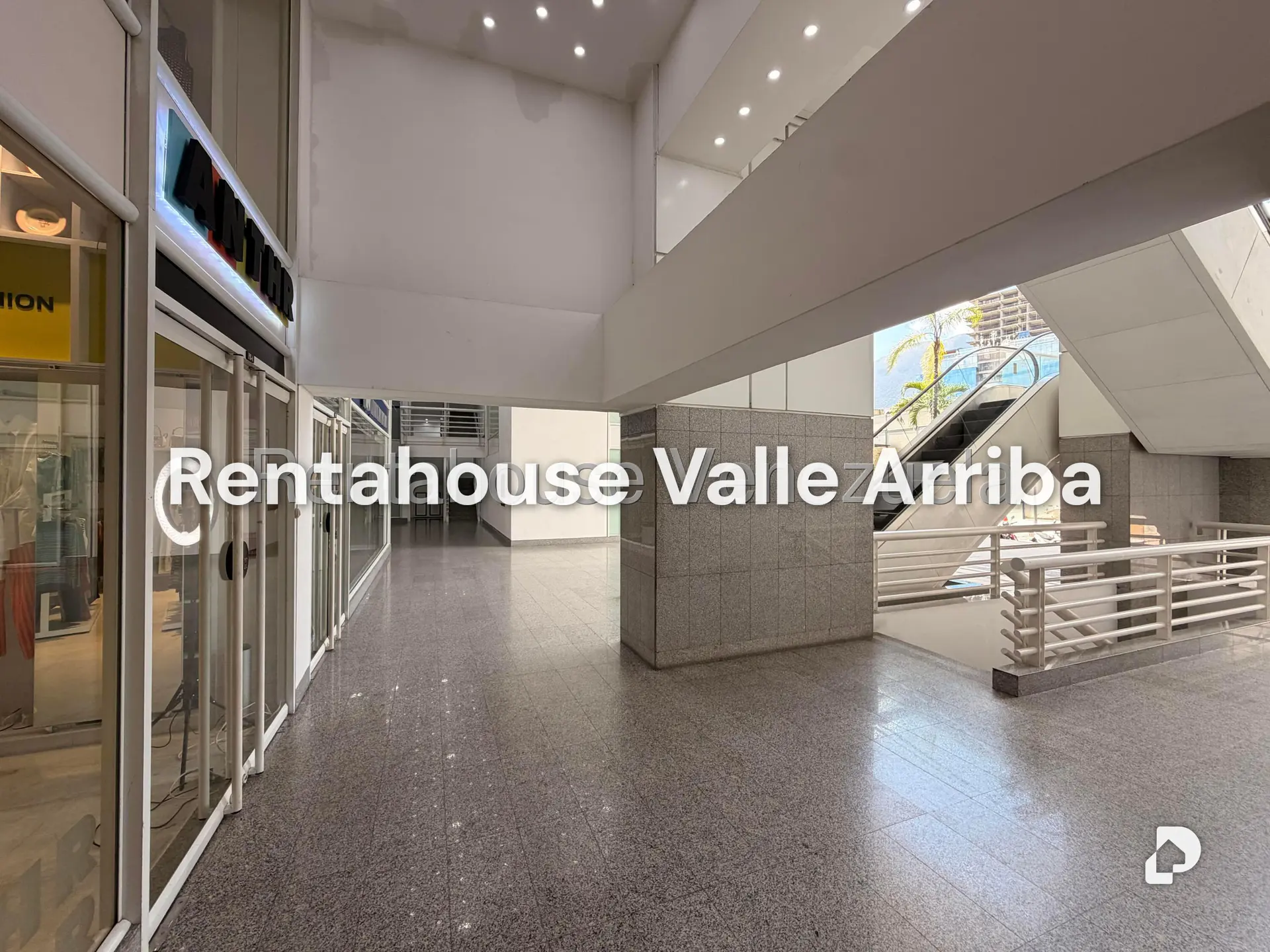 Local comercial en Las Mercedes, Caracas – 5