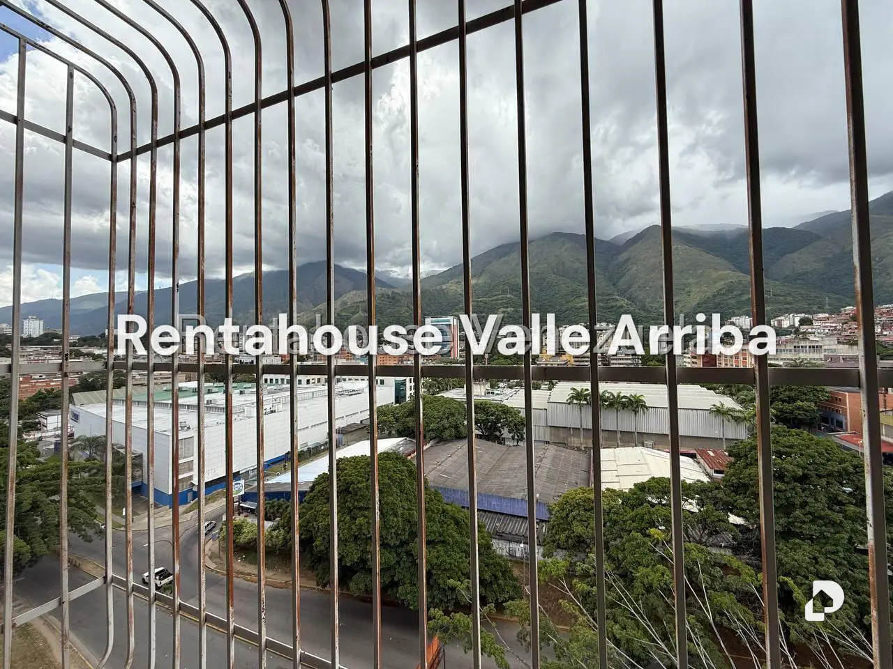 Apartamento en La Urbina, Caracas – 24