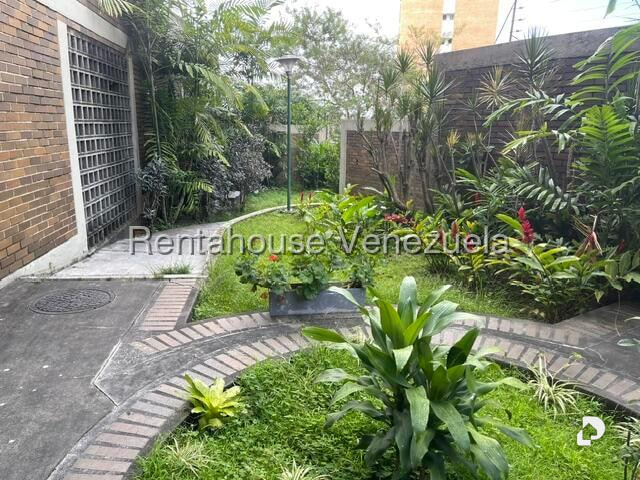 Apartamento en Lomas del Avila, Caracas