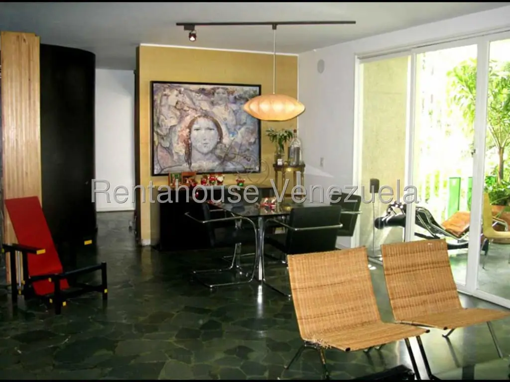 Apartment in El Rosal, Caracas - 1