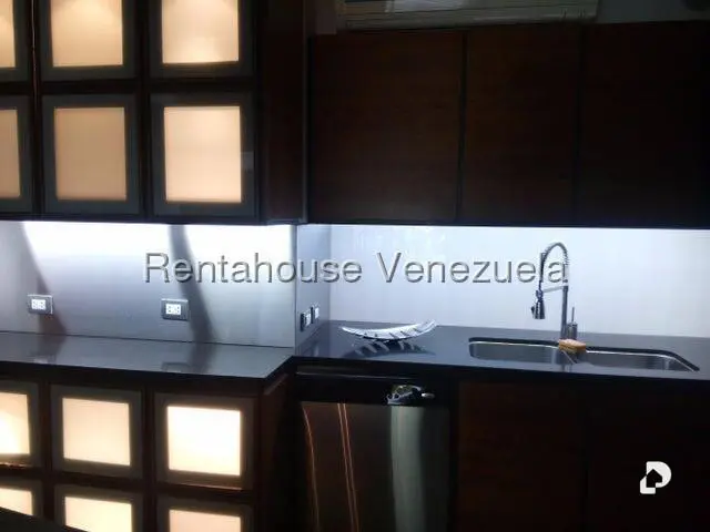 Apartamento en El Rosal, Caracas – 8