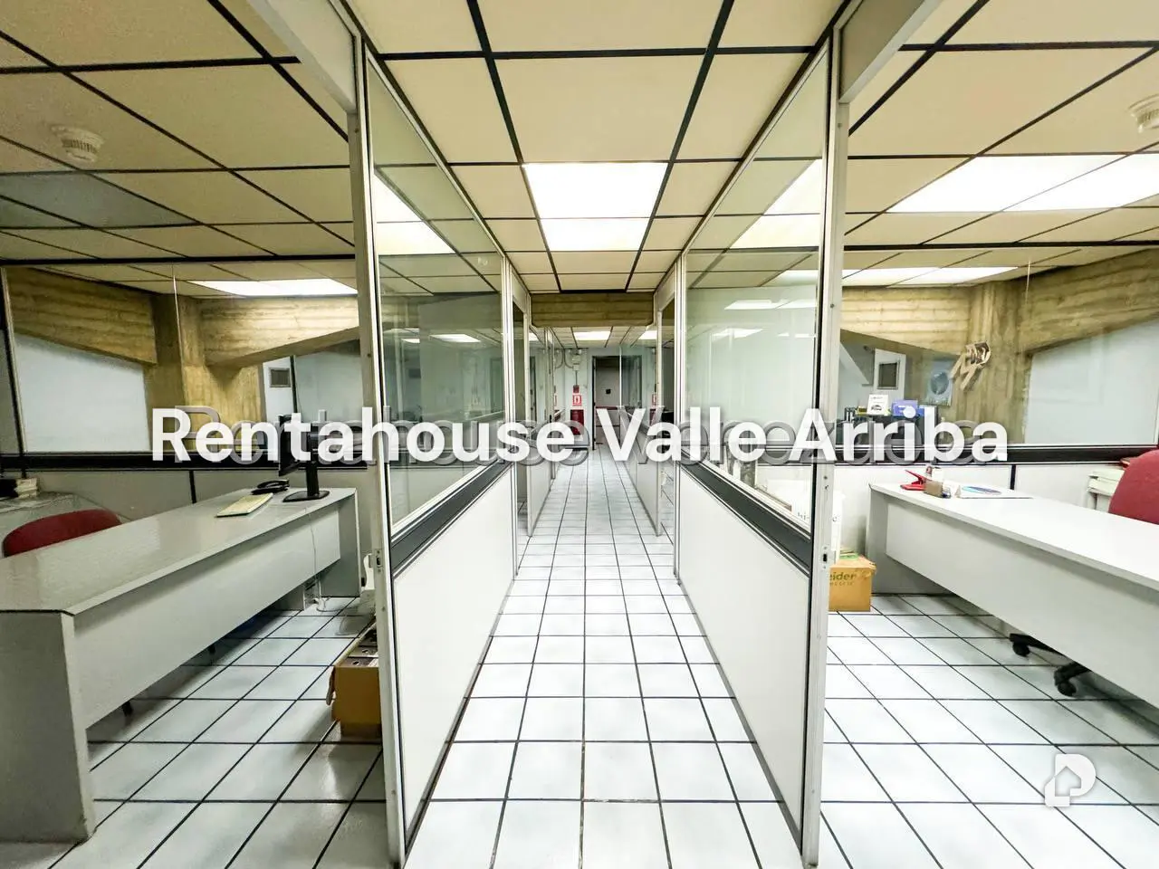 Local comercial en Los Ruices, Caracas – 18